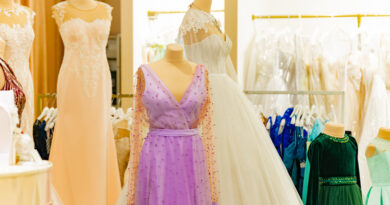 Still Looking for that Perfect Prom Dress? Still Looking for that Perfect Prom Dress?