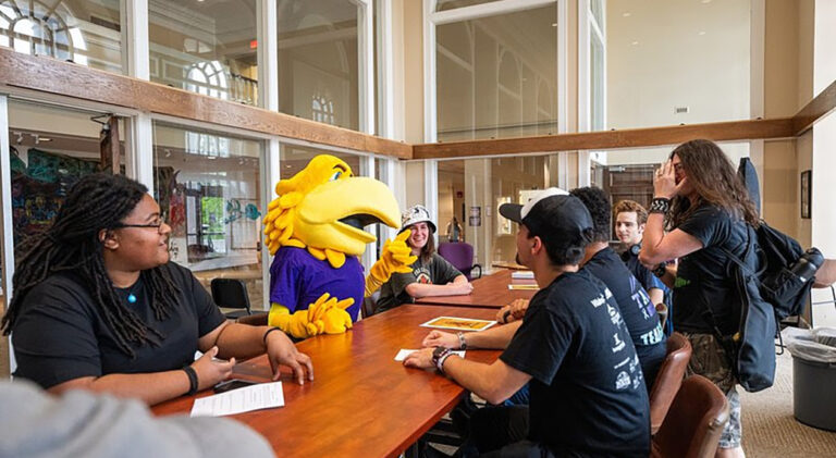 FItt_waives_admissions_fee